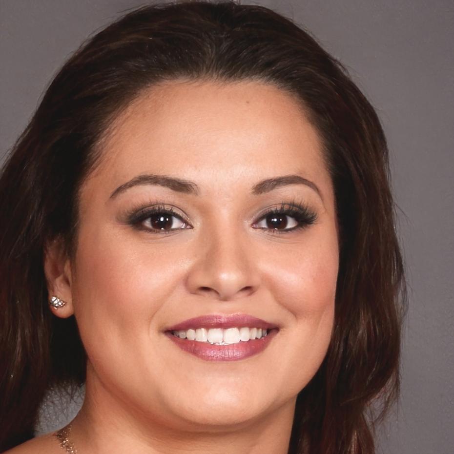 Portraitfoto von Esra Yüksel